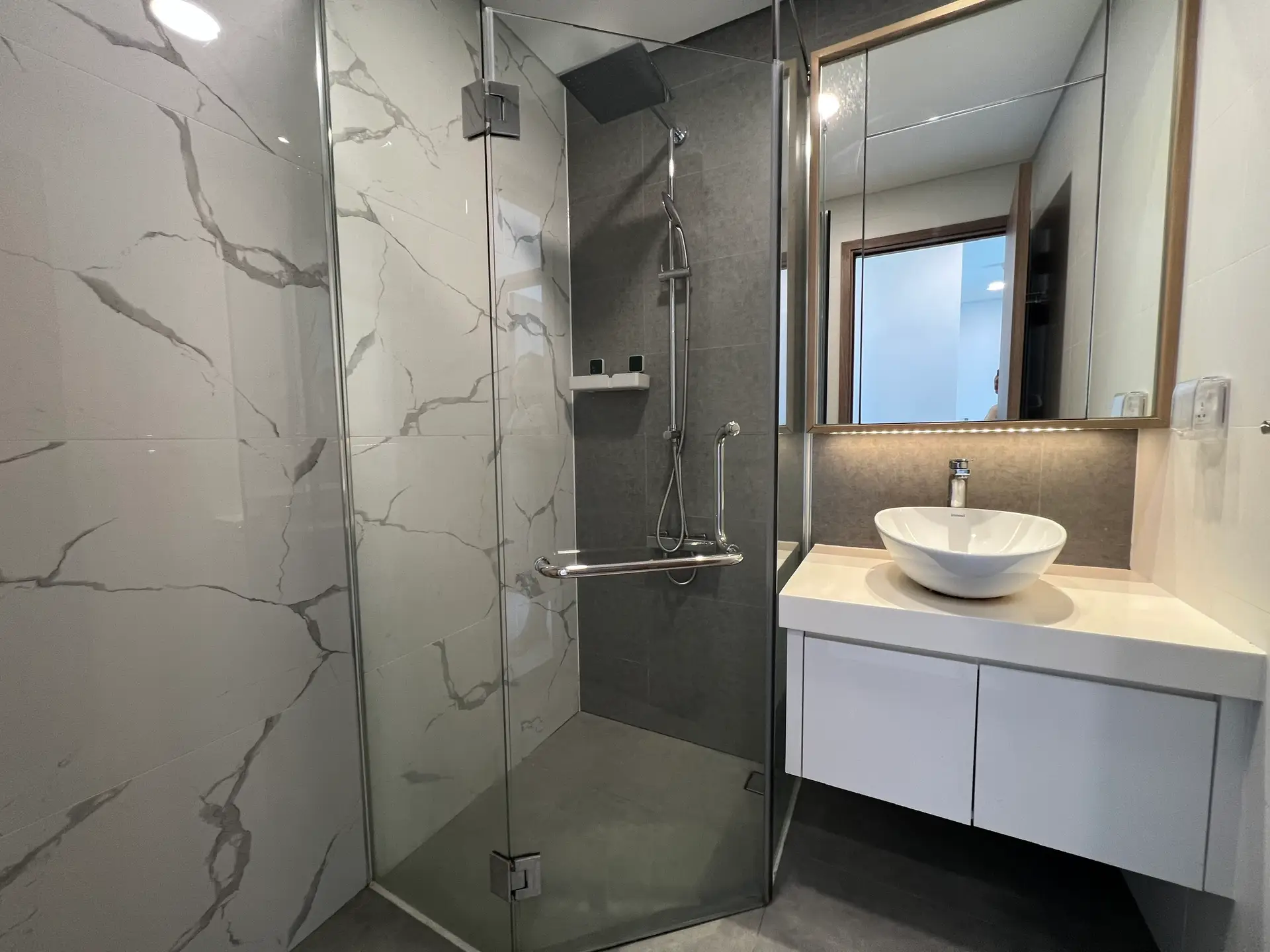 z5331685696924_8d45c762bac3c519fae9599c60d27a5a