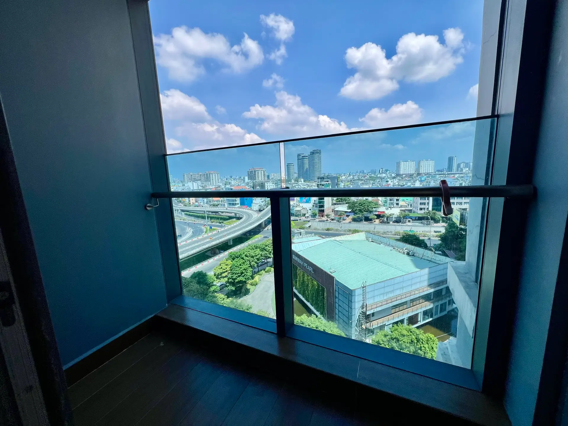 z5331685714899_b92858cfa5f825d3d84f1c9b158042c4