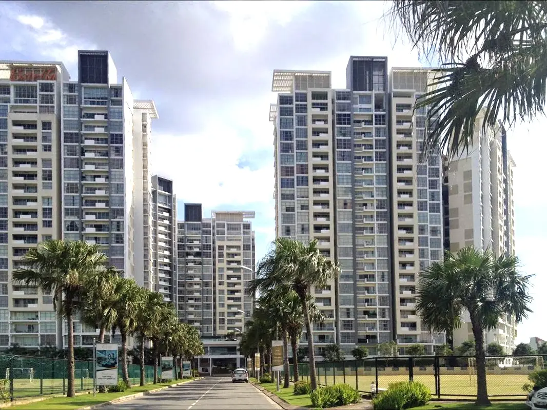 Estella Heightsの外観