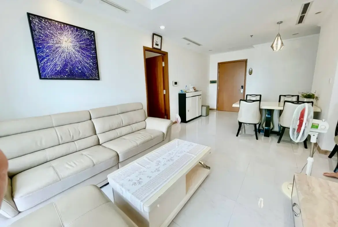 Vinhomes Central Park 【2BED】リビング
