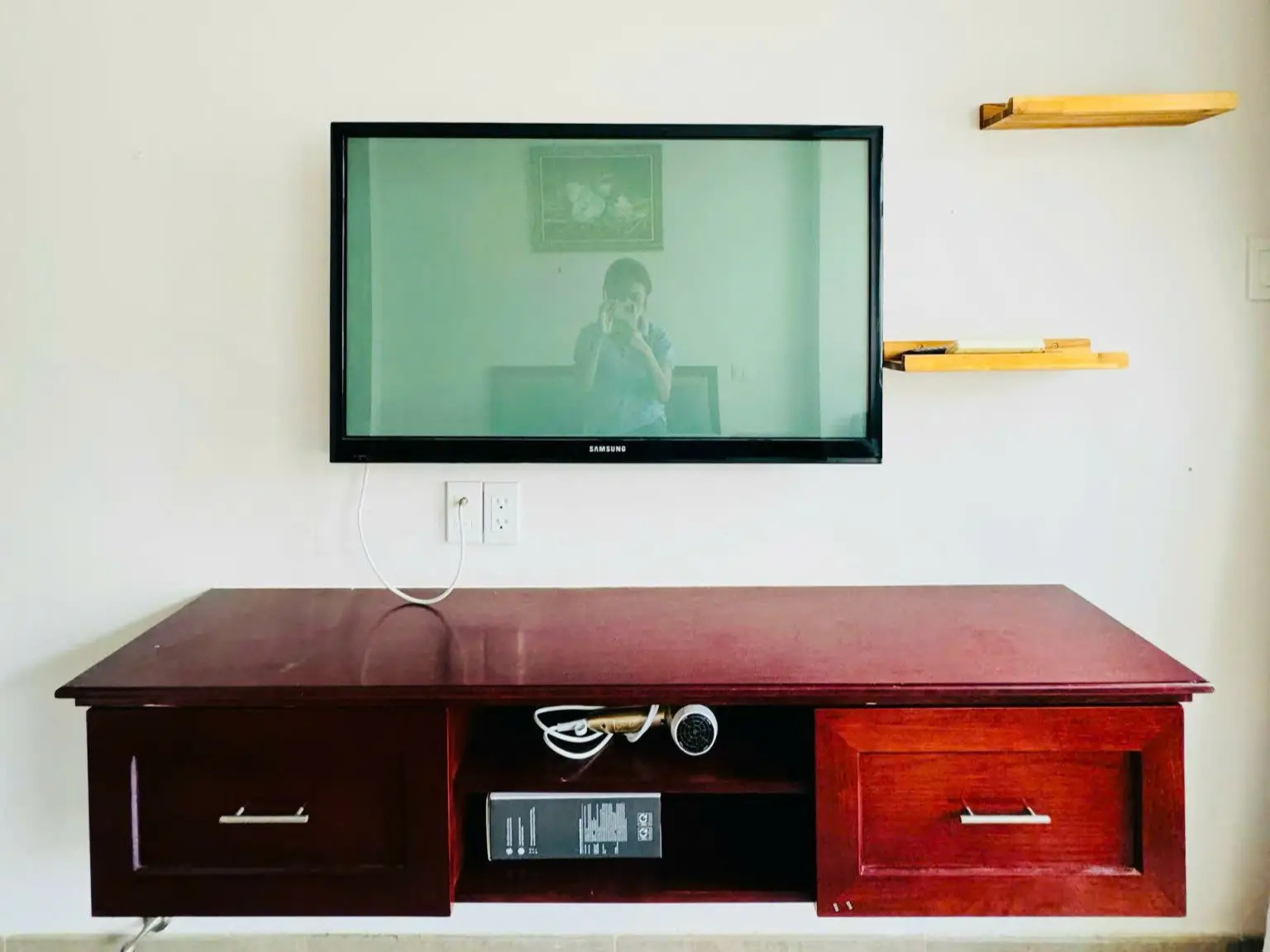 z6139327333308_8358a1ae81b28eb188c65f2912face8b