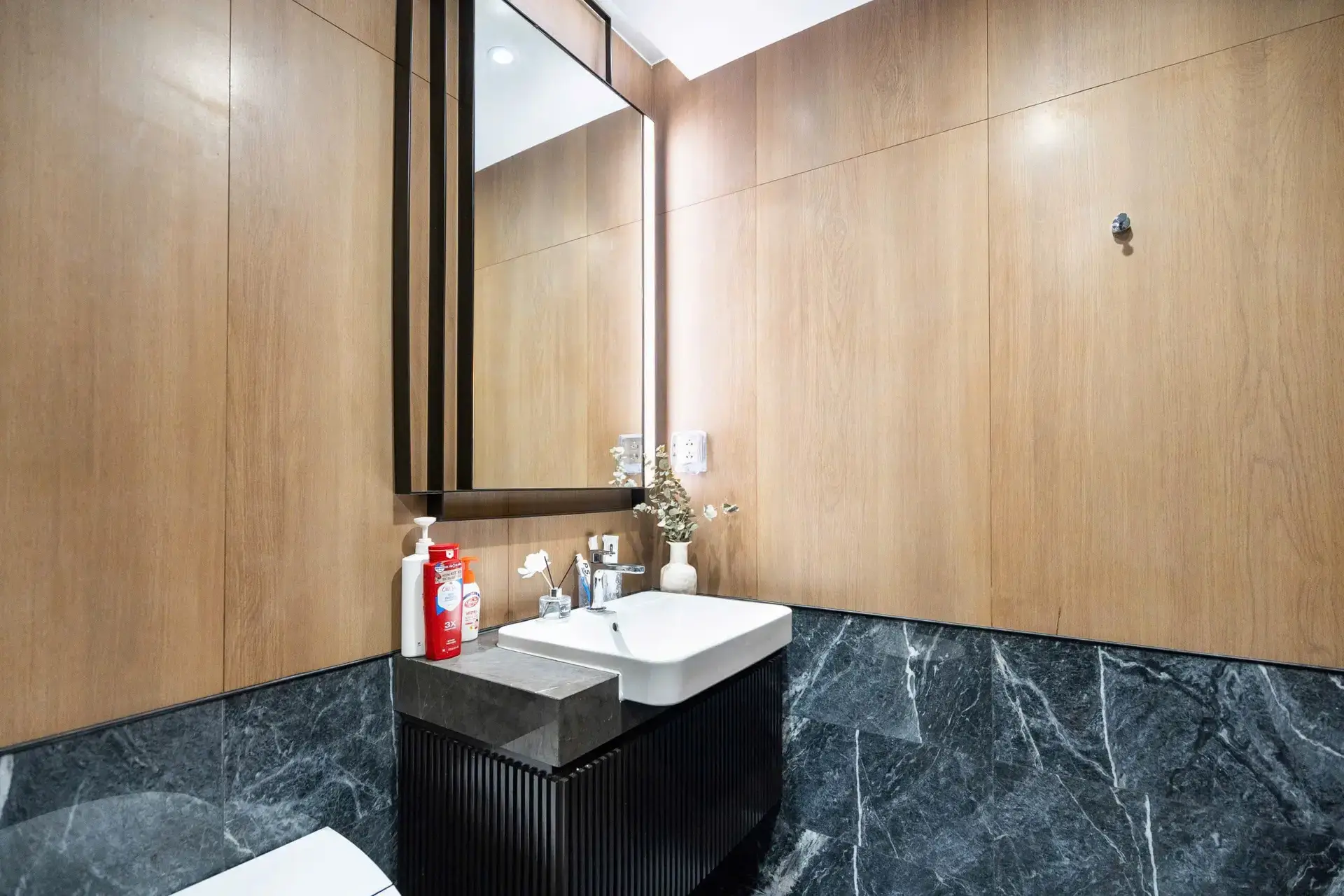 z6395342727213_8185742fd97410e5514af9c942bac2e9