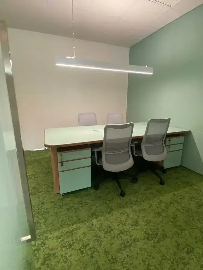 PR (4) Beyond Coworking Space個室