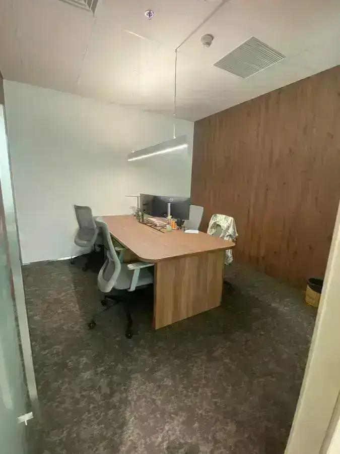 Beyond Coworking SpacevPrivate room (10) Beyond Coworking Spaceプライベートルーム