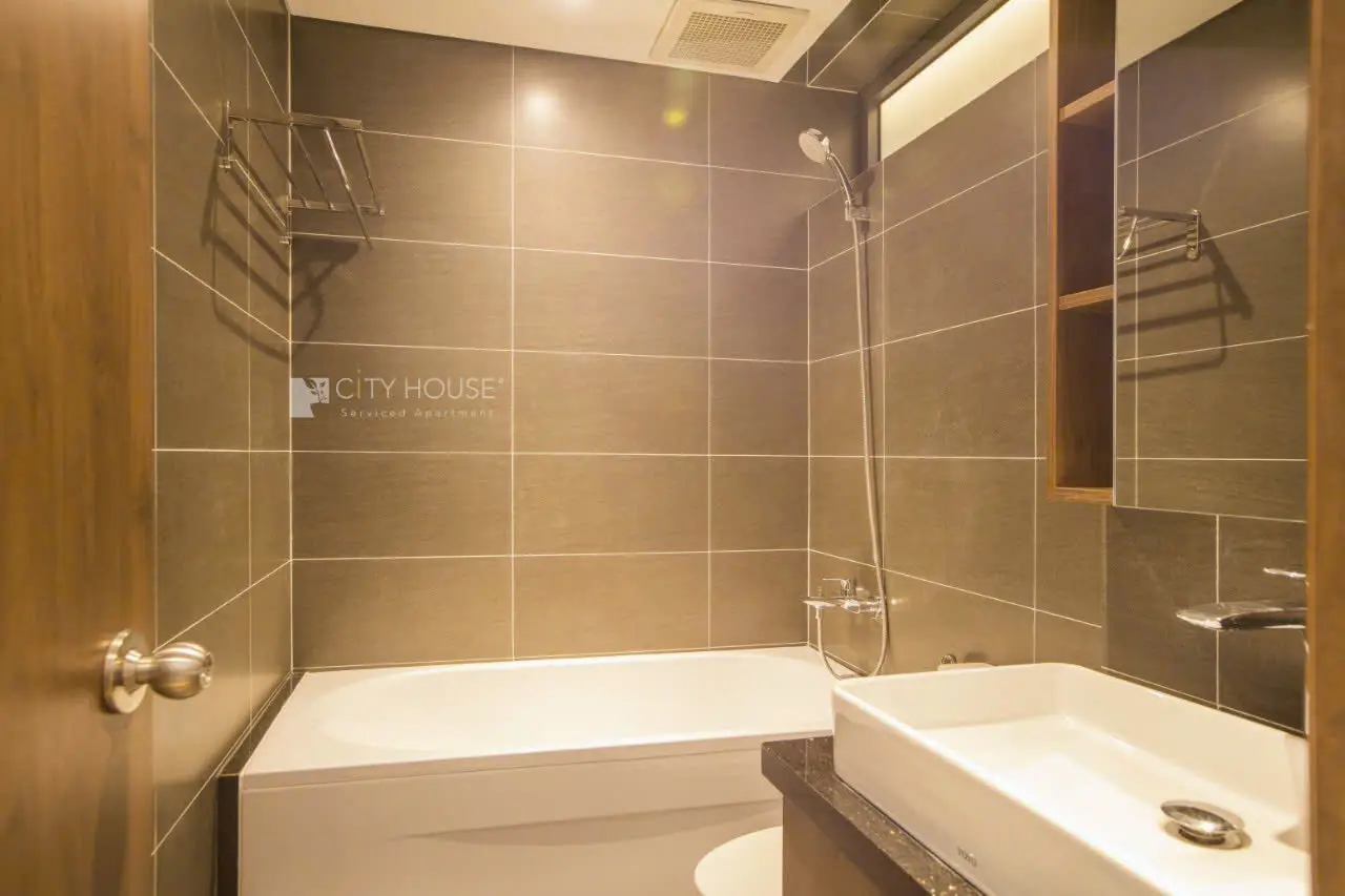 HOANG VIET - TAN BINH