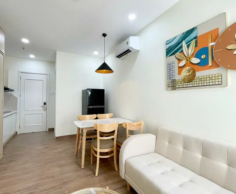 85 PHAM VIET CHANH　ソファ