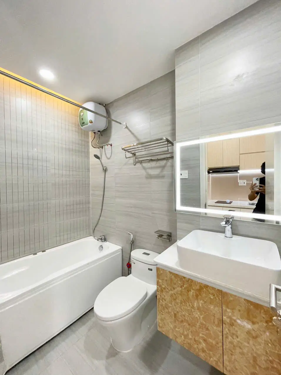 85 PHAM VIET CHANH バスルーム