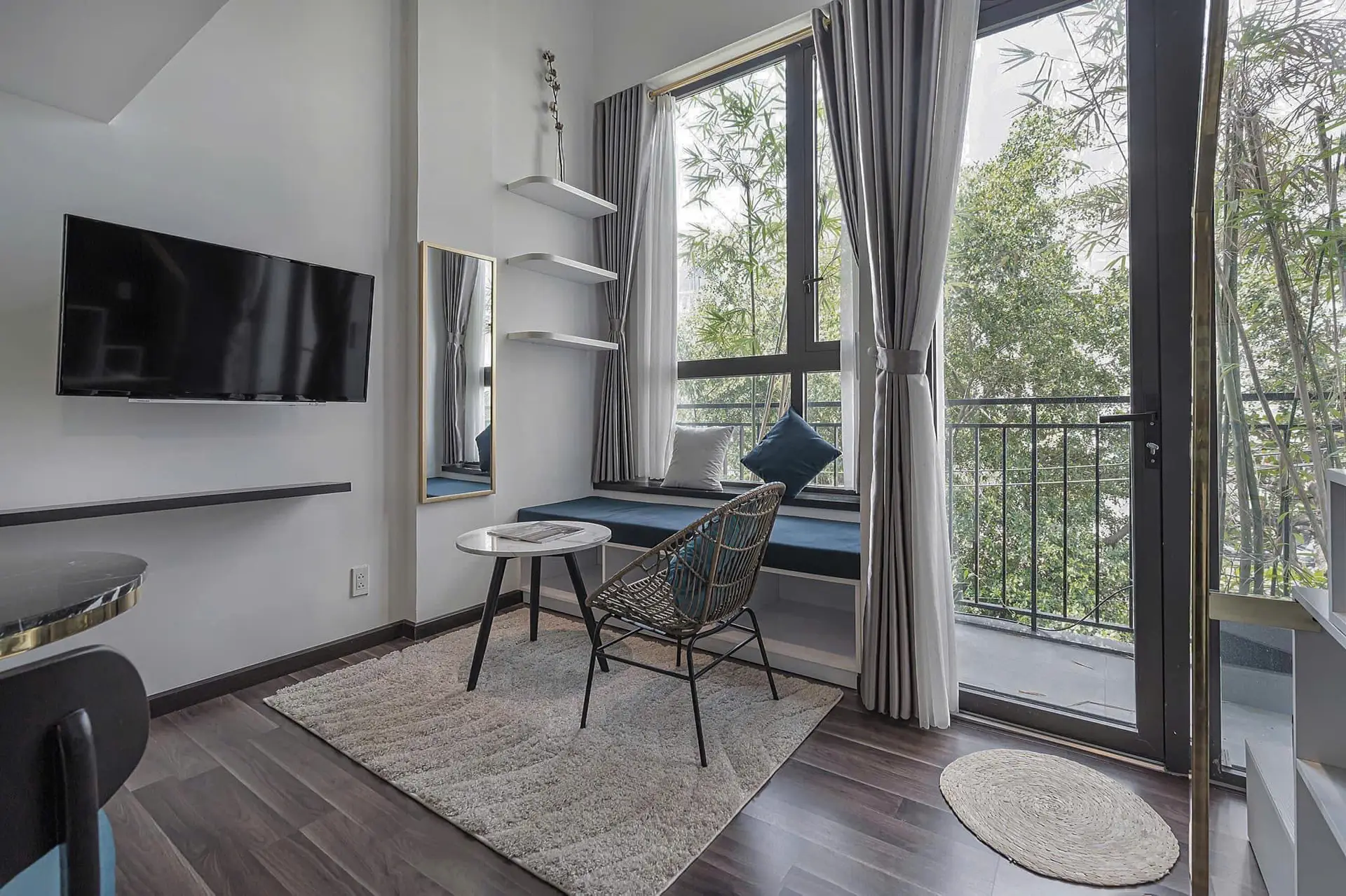 z7016180267624_1982ebada2812146f693ce828cfdc282