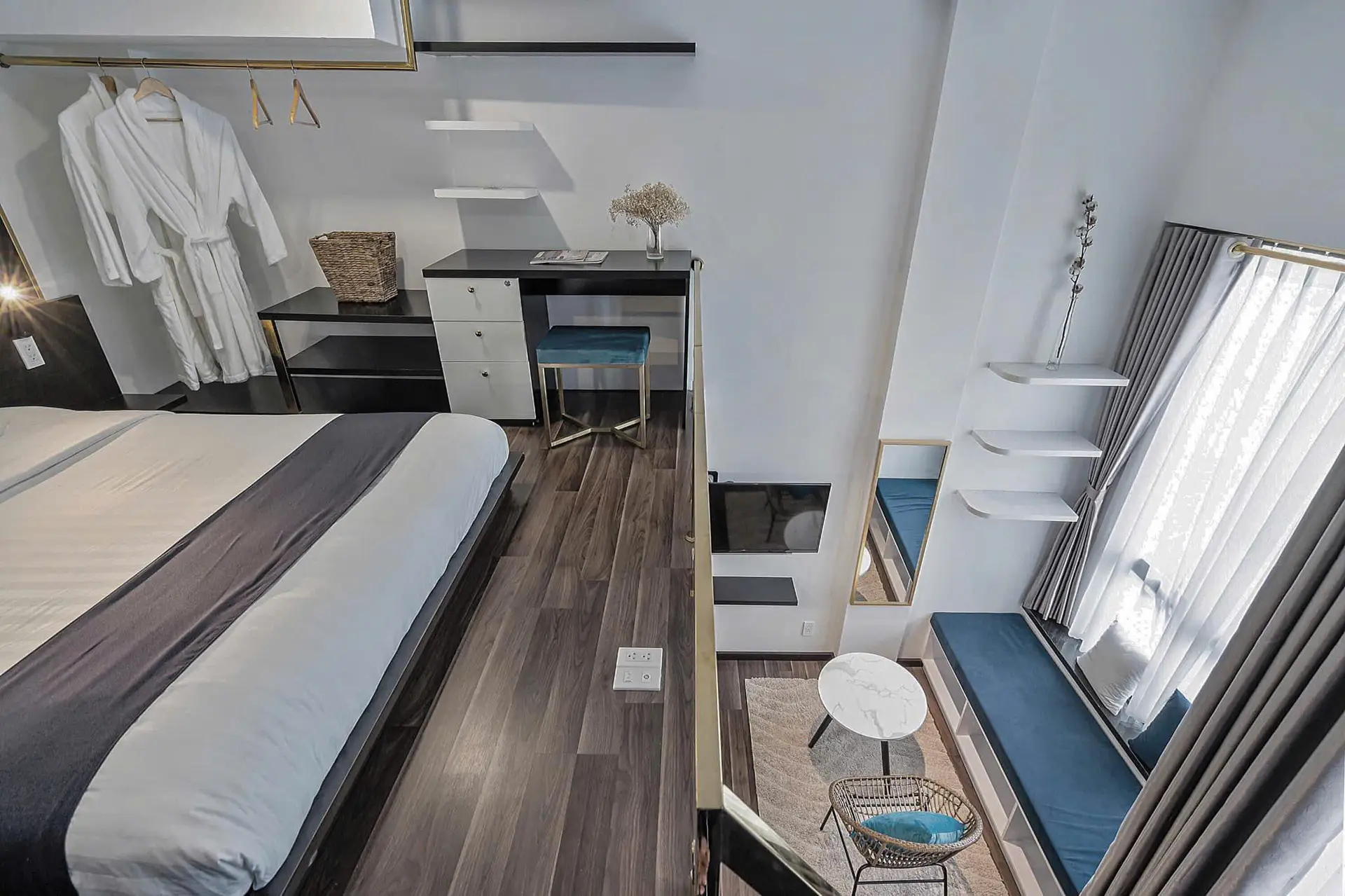 z7016180280095_22e6401c136bb583bbfb55cc8176683b